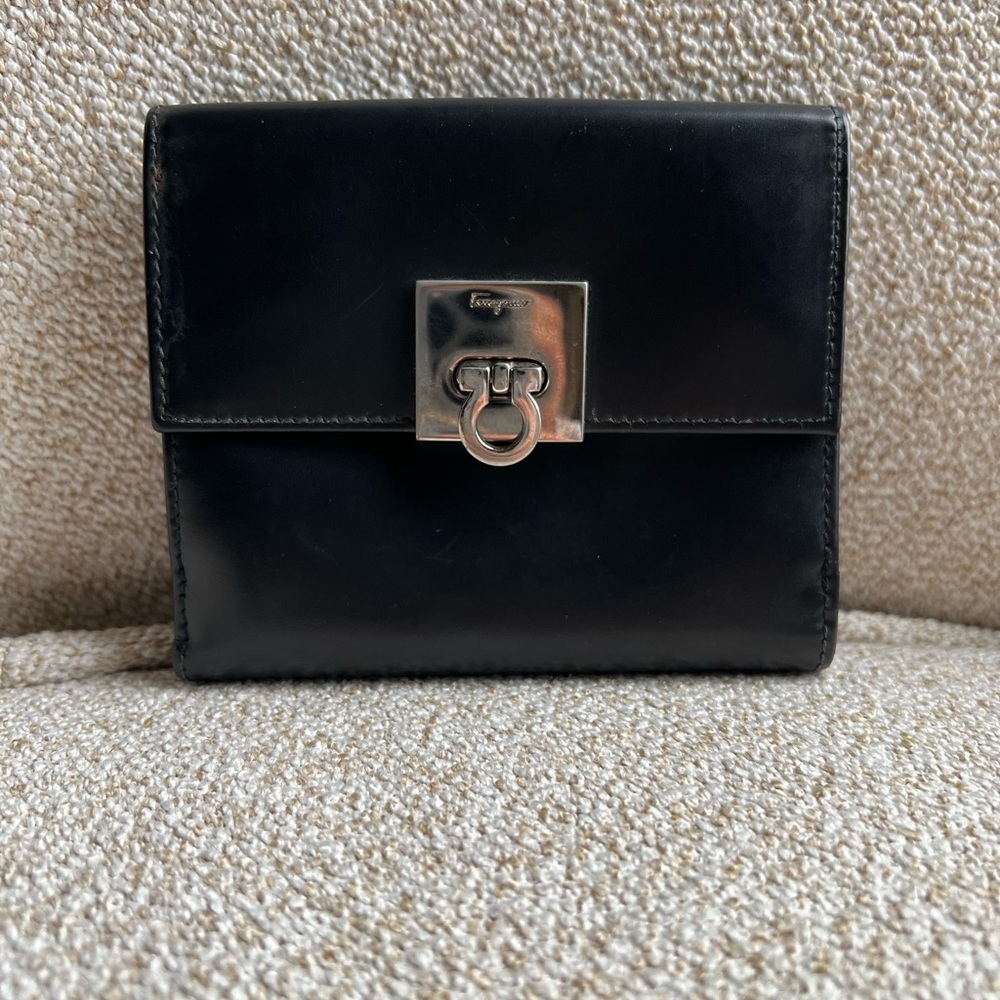Ferragamo compact wallet second hand